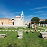 Lovely Apartment In Zadar With Wifi