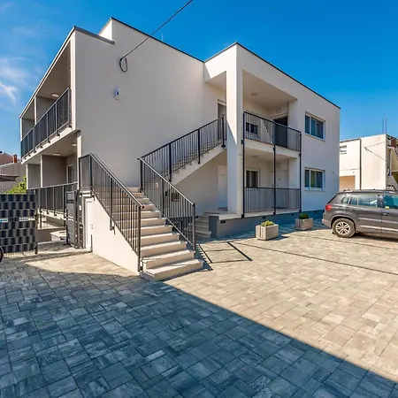 Amazing In With Wifi *